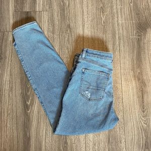 American Eagle Mom Jeans